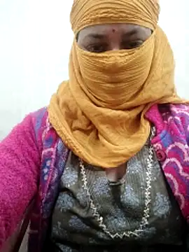 Desi Heat Couple online show from February 19, 2026, 6:42 am