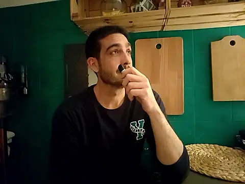 Snapshot of perfectcouple123 chatting on March 9, 2026, 9:19 pm perfectcouple123 online show from March 9, 2026, 9:19 pm