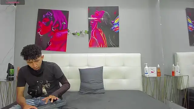 ahsly78Bryan online show from April 14, 2026, 7:31 pm