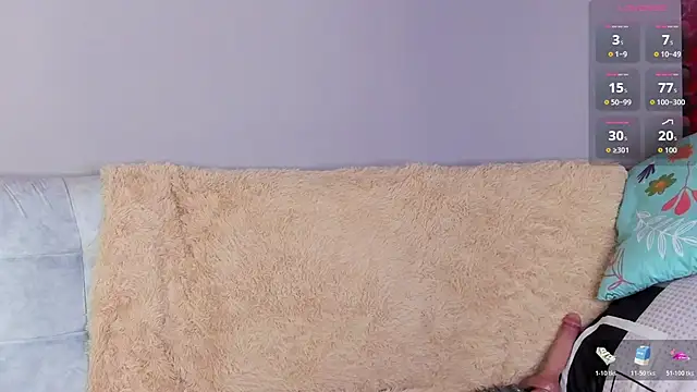 Miia Grey  online show from April 15, 2026, 1:18 pm