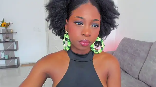 Snapshot of amatiisturr chatting on February 19, 2026, 6:59 pm amatiisturr online show from February 19, 2026, 6:59 pm