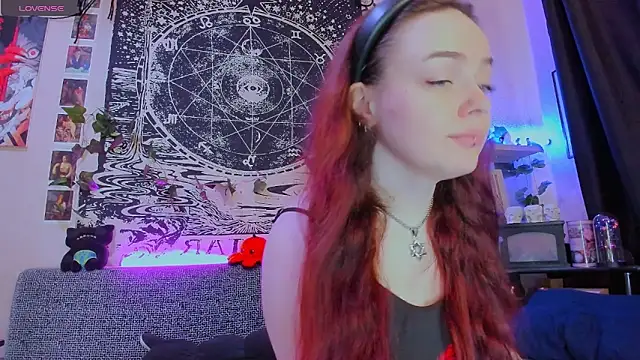 FearlessDivaX online show from April 25, 2026, 3:53 am