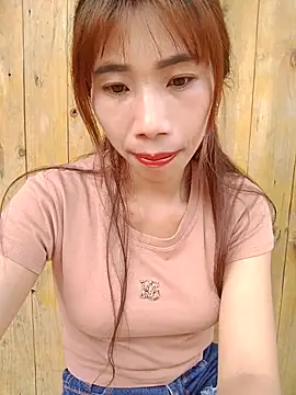 Snapshot of Vycute9900 chatting on April 3, 2026, 2:09 am Vycute9900 online show from April 3, 2026, 2:09 am