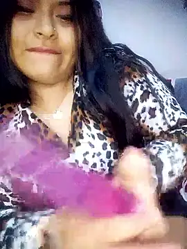 Crazy grone online show from May 26, 2026, 4:52 am