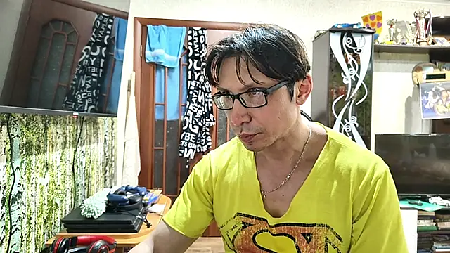 Snapshot of Carl_ice chatting on March 12, 2026, 6:14 pm Carl ice online show from March 12, 2026, 6:14 pm
