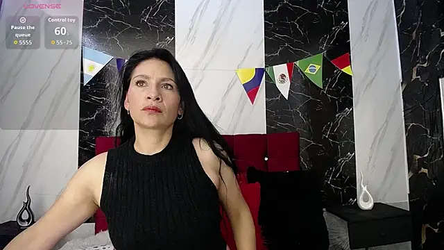 SofiaMoreno  online show from June 23, 2026, 5:11 pm