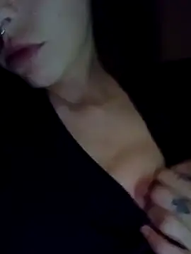 Snapshot of LAMALASUERTE chatting on March 3, 2026, 3:23 am LAMALASUERTE online show from March 3, 2026, 3:23 am