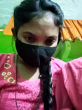 Cute aroshi online show from March 12, 2026, 10:21 am