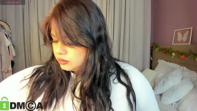 Snapshot of Annet_Nel1son chatting on February 26, 2026, 1:04 am Annet Nel1son online show from February 26, 2026, 1:04 am