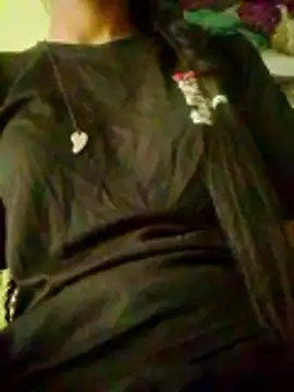 Snapshot of wifedesi7050 chatting on March 12, 2026, 6:41 am wifedesi7050 online show from March 12, 2026, 6:41 am