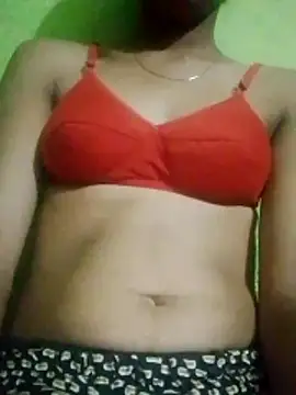 Snapshot of wifedesi7050 chatting on May 22, 2026, 5:40 pm wifedesi7050 online show from May 22, 2026, 5:40 pm