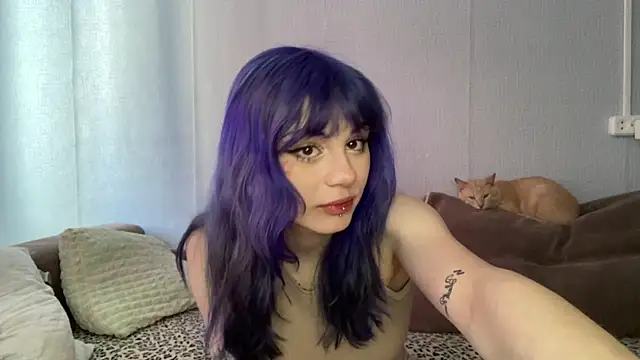 Emmibrilson online show from March 8, 2026, 6:17 am