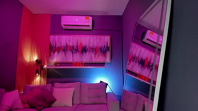 janinne lu online show from April 7, 2026, 11:10 am