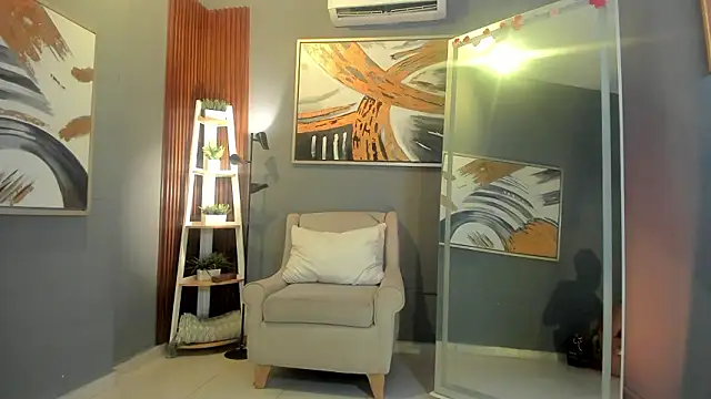 cailing  online show from March 4, 2026, 10:54 am