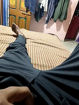 Snapshot of Fantasy_King_3939 chatting on February 22, 2026, 10:47 am Fantasy King 3939 online show from February 22, 2026, 10:47 am