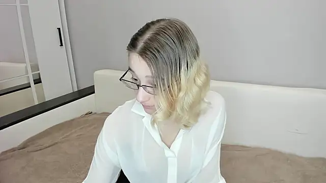 Snapshot of Silva-Tailll chatting on February 26, 2026, 6:07 pm Silva-Tailll online show from February 26, 2026, 6:07 pm