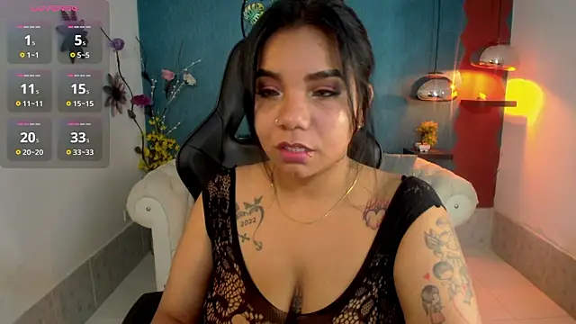 Snapshot of Elizabeth_Suan_ chatting on March 14, 2026, 11:48 am Elizabeth Suan online show from March 14, 2026, 11:48 am