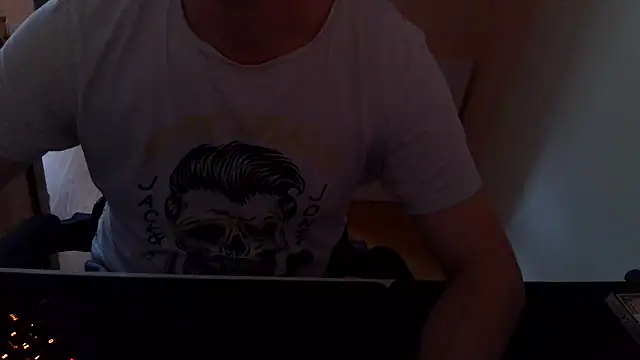 Snapshot of bebyzor chatting on March 6, 2026, 12:01 pm bebyzor online show from March 6, 2026, 12:01 pm