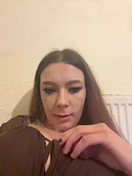 SexyLily22x online show from February 21, 2026, 6:53 pm