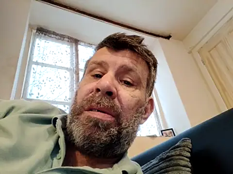 stud2512 online show from March 19, 2026, 5:06 pm