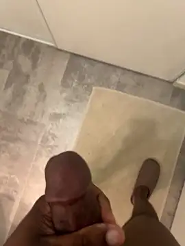 baiseurmeuf parfait online show from March 25, 2026, 6:41 am