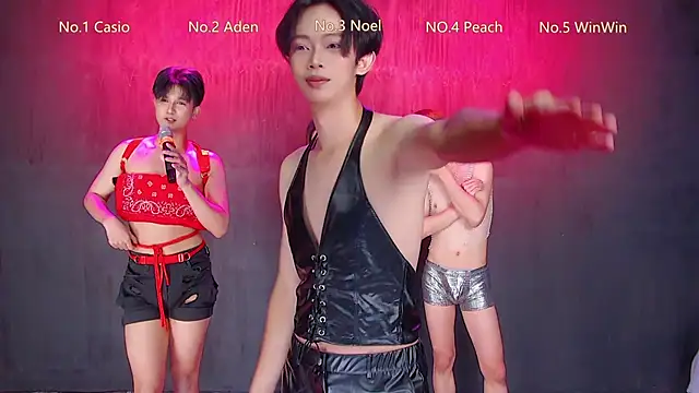 Snapshot of Apex-Girls chatting on March 13, 2026, 11:28 am Apex-Girls online show from March 13, 2026, 11:28 am