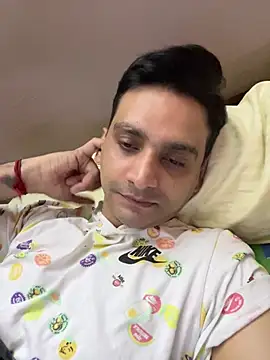 online4u08 online show from March 6, 2026, 4:03 pm