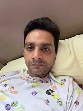 online4u08 online show from April 1, 2026, 4:37 pm