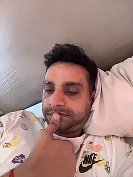 online4u08 online show from April 11, 2026, 10:30 am