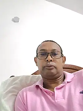 Snapshot of emperator13 chatting on April 30, 2026, 1:56 am emperator13 online show from April 30, 2026, 1:56 am