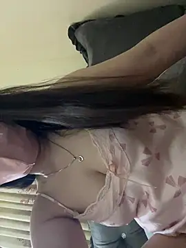 Snapshot of Bona68 chatting on February 24, 2026, 12:03 pm Bona68 online show from February 24, 2026, 12:03 pm