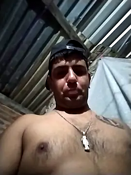 Snapshot of trox_memide21cm chatting on May 18, 2026, 4:07 am trox memide21cm online show from May 18, 2026, 4:07 am