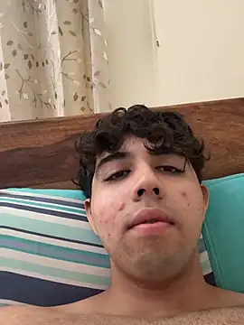 Snapshot of lucasmaxtoy chatting on February 26, 2026, 7:29 am lucasmaxtoy online show from February 26, 2026, 7:29 am