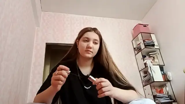 JanineThielman online show from March 29, 2026, 6:02 am