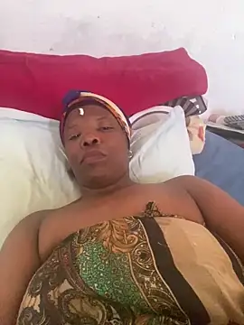 SweetPearl007 online show from February 26, 2026, 7:18 am