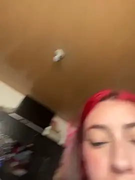 Snapshot of dayadumont chatting on March 3, 2026, 4:57 pm dayadumont online show from March 3, 2026, 4:57 pm