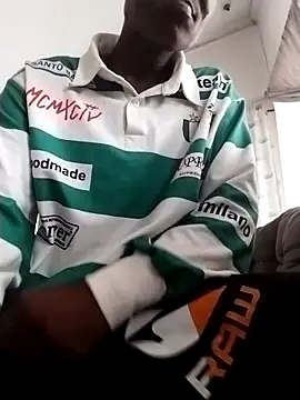 Snapshot of Trendyiv chatting on March 28, 2026, 12:16 pm Trendyiv online show from March 28, 2026, 12:16 pm