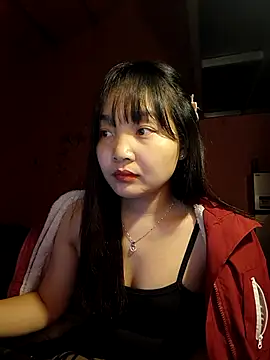 Snapshot of Myna5790 chatting on February 24, 2026, 11:03 pm Myna5790 online show from February 24, 2026, 11:03 pm