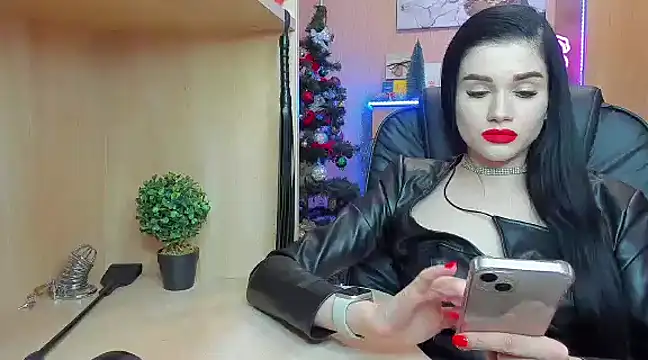 Snapshot of KristiTopxx chatting on January 4, 2025, 7:23 pm KristiTopxx online show from January 4, 2025, 7:23 pm