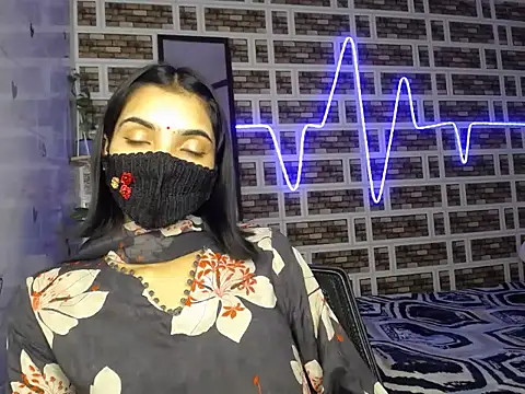 Snapshot of Tisya-24 chatting on March 7, 2026, 8:17 pm Tisya-24 online show from March 7, 2026, 8:17 pm