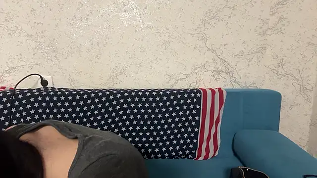 kishagrayone online show from March 21, 2026, 1:48 pm