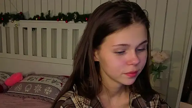 EarthaLevra online show from March 15, 2026, 9:10 pm