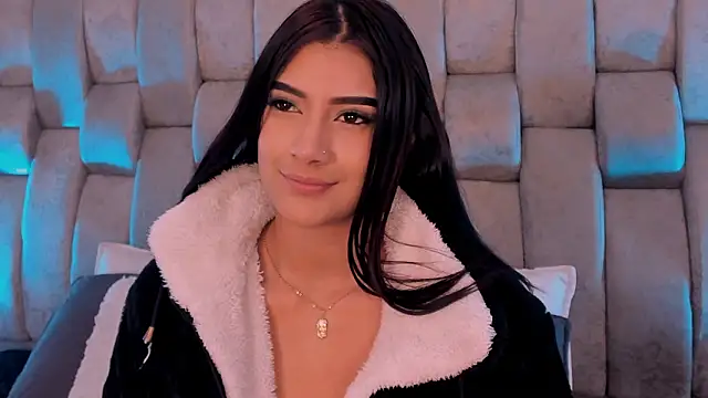 Snapshot of KatherineRuiz_ chatting on March 9, 2026, 12:42 pm KatherineRuiz online show from March 9, 2026, 12:42 pm