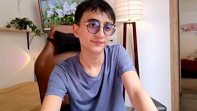 Sr evann online show from March 8, 2026, 5:17 pm