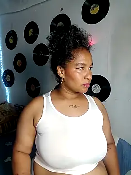 Snapshot of medusafox_ chatting on March 11, 2026, 8:26 pm medusafox online show from March 11, 2026, 8:26 pm