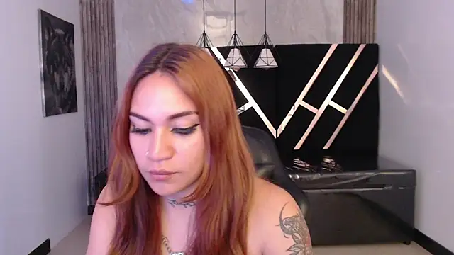 Snapshot of Andrea_ch01 chatting on February 23, 2026, 8:39 pm Andrea ch01 online show from February 23, 2026, 8:39 pm