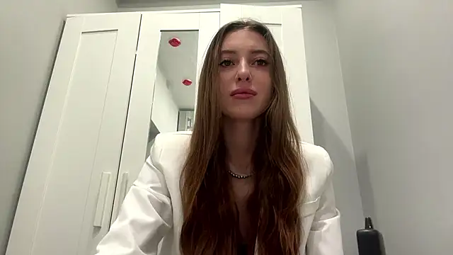 Snapshot of selena_favn chatting on March 19, 2026, 1:09 am selena favn online show from March 19, 2026, 1:09 am
