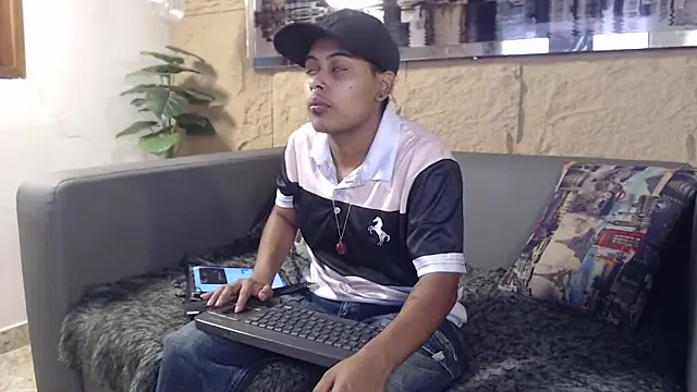 Noha  scott online show from March 4, 2026, 2:12 pm