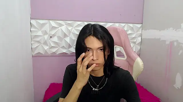 Larry craft online show from March 29, 2026, 1:00 pm