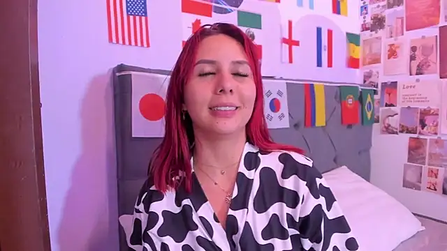 violeta blaze1 online show from June 29, 2026, 2:18 am